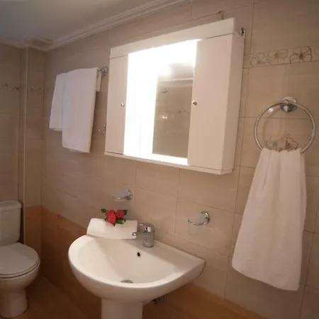 Marys Homes * Lefkada City